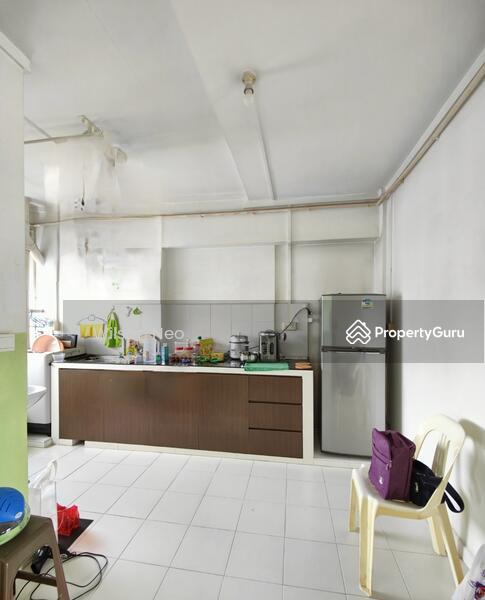 HDB Flat for Sale, 513 Wellington Circle, SGD 370,000 | 99-year lease