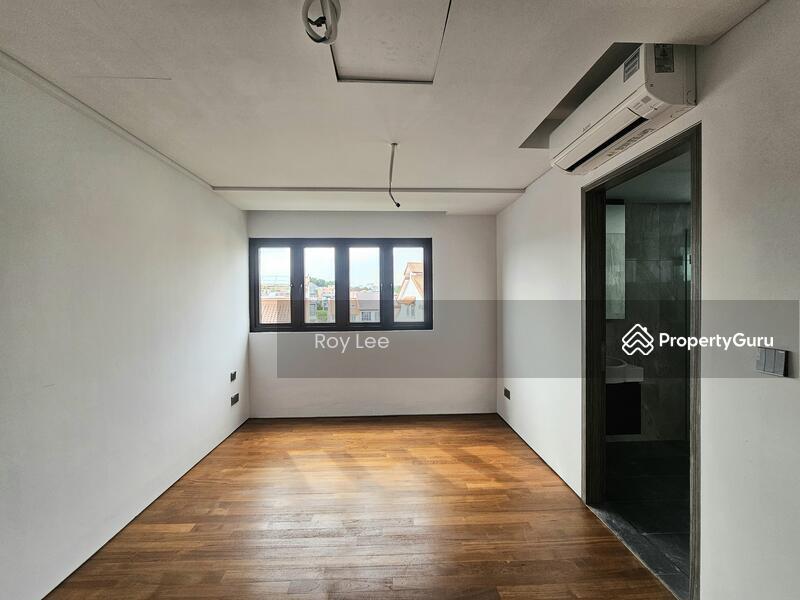  D19 Eminence Landed  8.7.0.0.6.6.6.1 Brand New 3.5 Sty + Mezz. + Base. Corner-T @ Srgn Garden