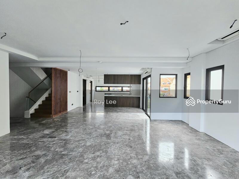  D19 Eminence Landed  8.7.0.0.6.6.6.1 Brand New 3.5 Sty + Mezz. + Base. Corner-T @ Srgn Garden