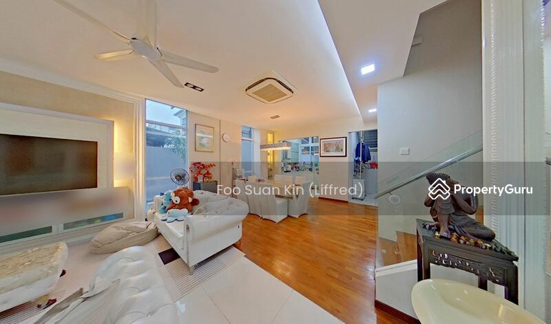 Prop-GPT: Semi-Detached: D19  Serangoon Garden