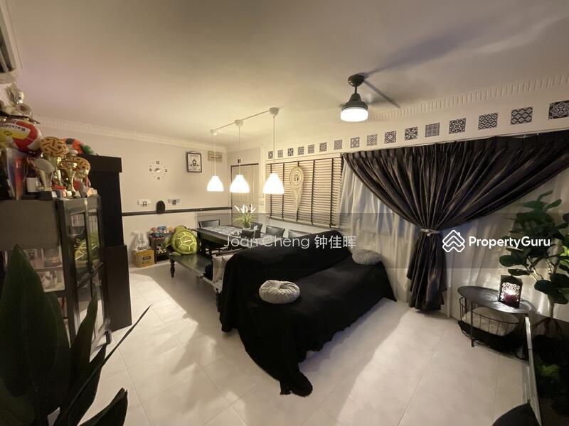 Prop-GPT: HDB Flat: D27  403 Admiralty Link