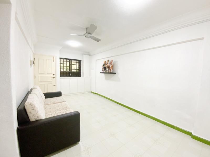 Prop-GPT: HDB Apartment: D25  31 Marsiling Drive