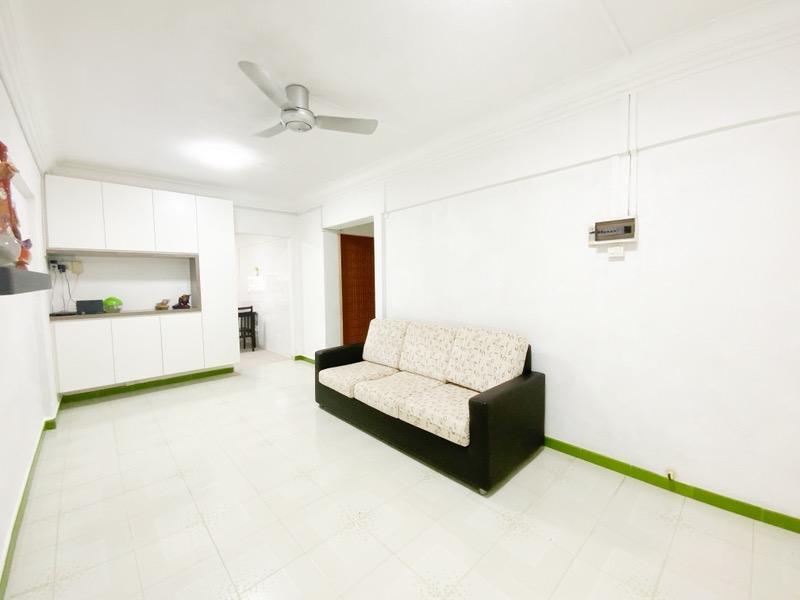HDB Apartment for Sale, 31 Marsiling Drive HDB Apartment For Sale, $380,000, 2 Bed 2 Bath 785 sqft $484.00 psf, SGD 380,000 | 99-year Leasehold
