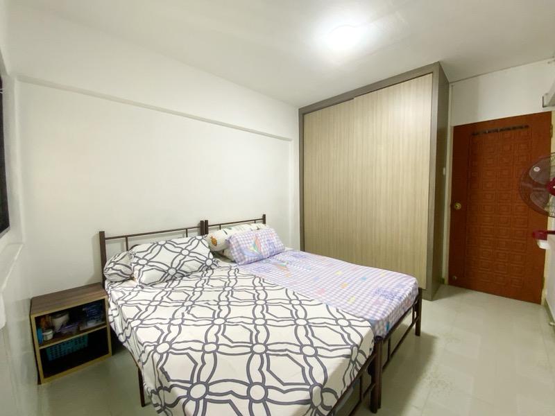HDB Apartment for Sale, 31 Marsiling Drive HDB Apartment For Sale, $380,000, 2 Bed 2 Bath 785 sqft $484.00 psf, SGD 380,000 | 99-year Leasehold