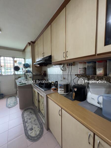 HDB Flat for Sale, 261 Jurong East Street 24, SGD 428,000 | 99-year lease
