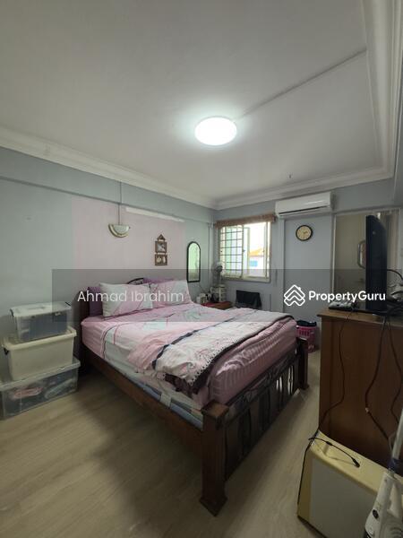 HDB Flat for Sale, 261 Jurong East Street 24, SGD 428,000 | 99-year lease