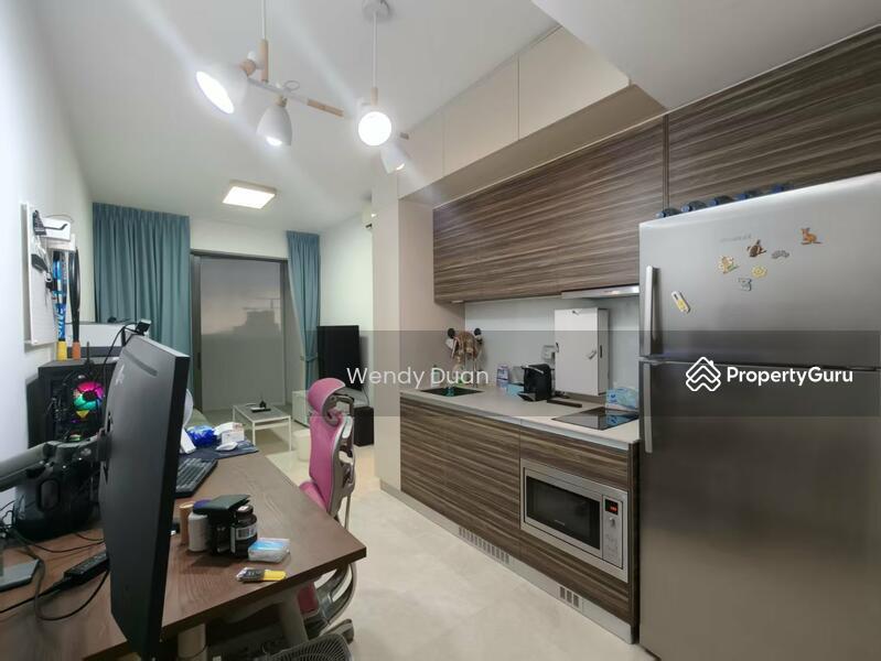 Prop-GPT: Condominium: D03  Commonwealth Towers