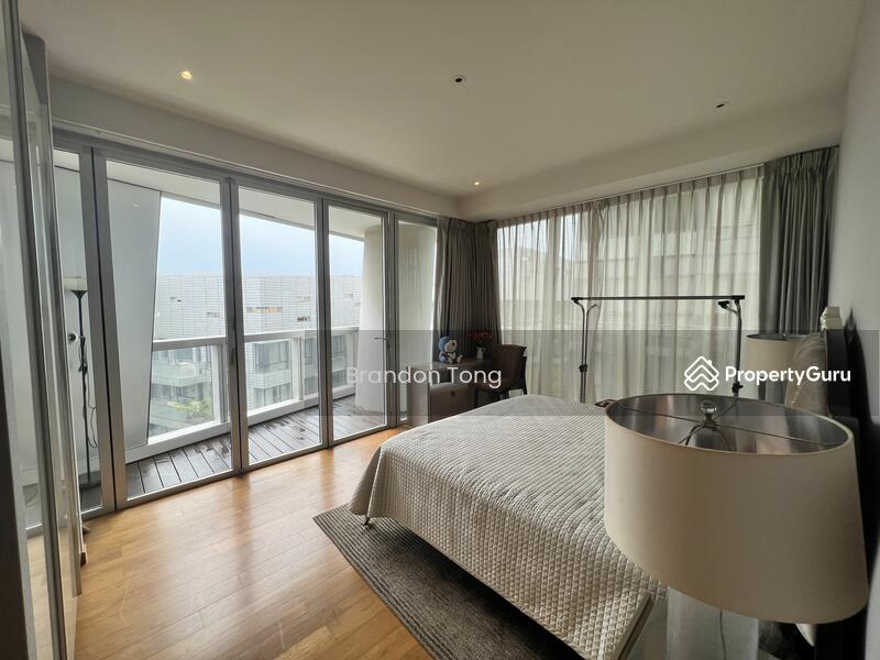 Condominium for Sale: D04, 098402