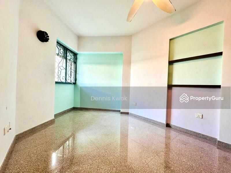 393 Bukit Batok West Avenue 5