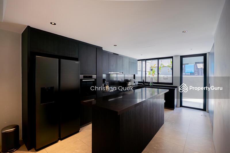 Terrace for Sale: D28, 806000
