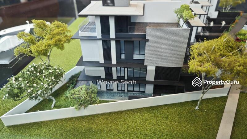 Corner Terrace for Sale: D05, 118645