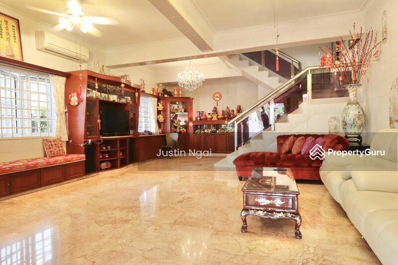 Prop-GPT: Semi-Detached: D17  Toh Estate