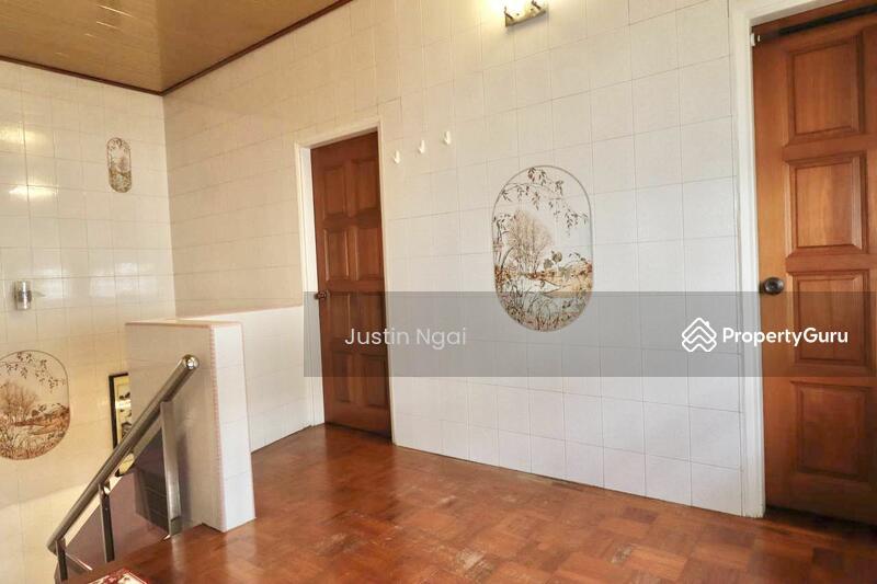 Semi-Detached for Sale: D17, 507000