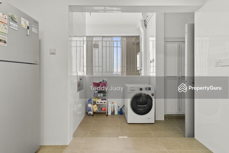 Condominium for Sale: D20, 579820