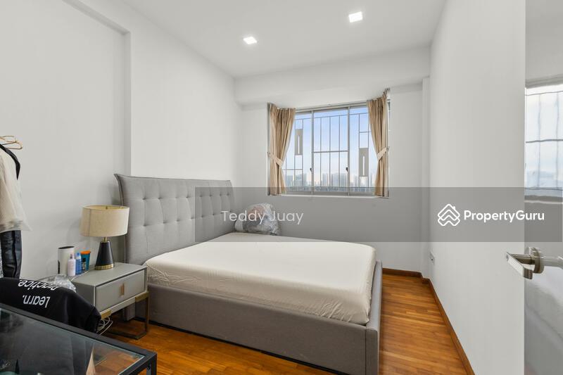 Condominium for Sale: D20, 579820