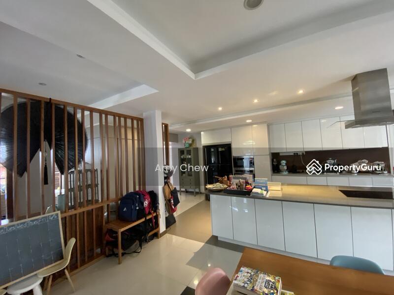 Detached for Sale, Lovely Modern 2 Storey Detached with Patio and Pool with nice garden, SGD 16,800,000 | Freehold