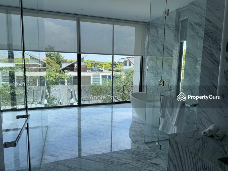 Detached for Sale, Sentosa Cove, SGD 16,000,000 | 99-year lease