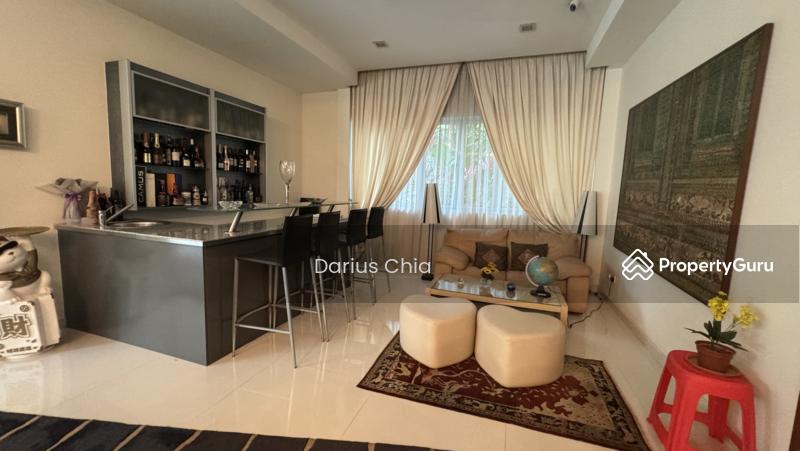 Bungalow - Good Class for Sale: D10, 249579