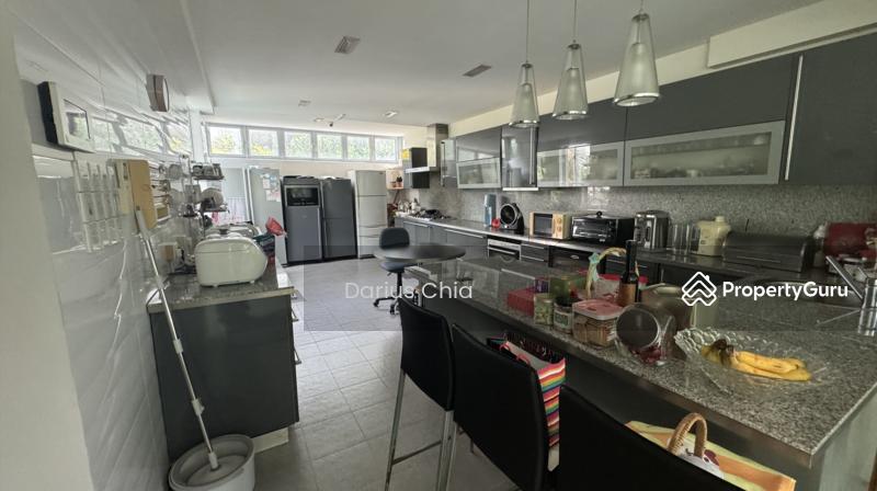 Bungalow - Good Class for Sale: D10, 249579