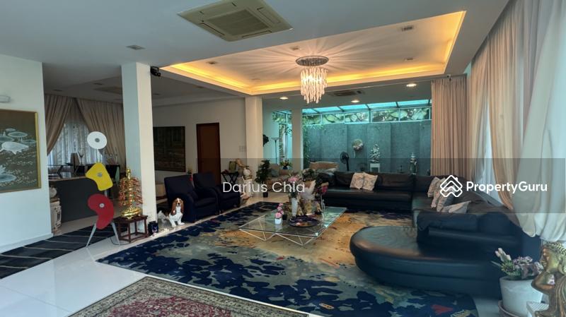 Bungalow - Good Class for Sale: D10, 249579
