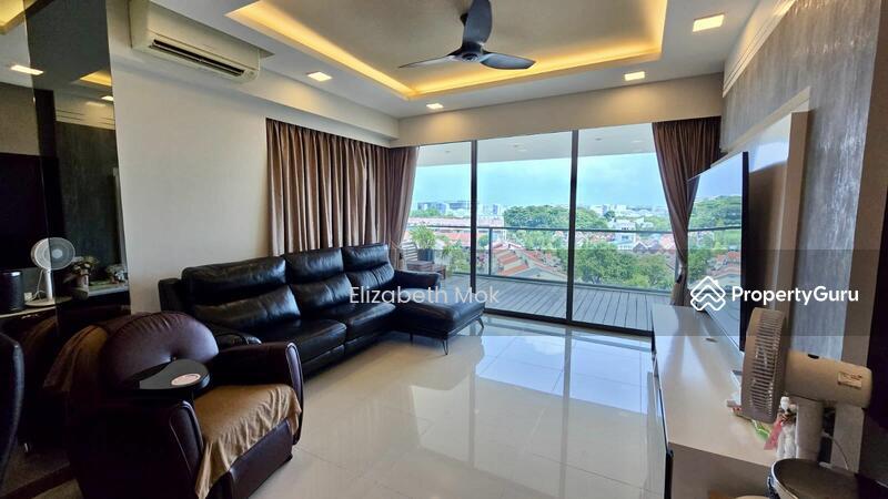 Prop-GPT: Condominium: D18  Double Bay Residences