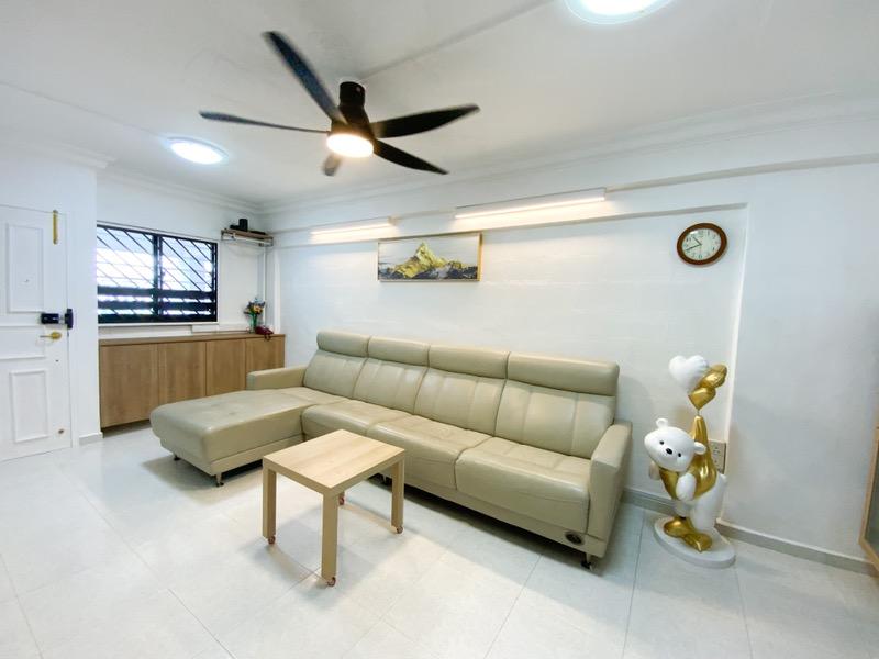 HDB Apartment for Sale. 
