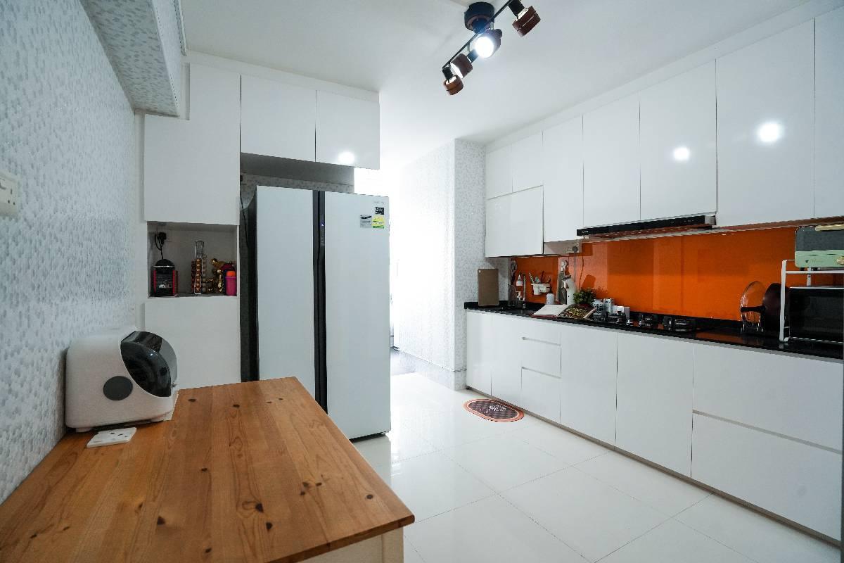 408 Choa Chu Kang Avenue 3 HDB Apartment For Sale, $599,000, 4 Bed 2 Bath 1,130 sqft $530.00 psf