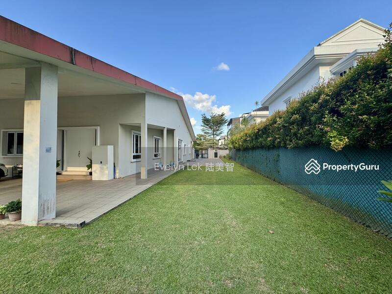 Prop-GPT: Detached: D11  EVELYN 94889556 SINGLE STY DETACHEDVANDA1KM RGPSTOP SCHOOLS