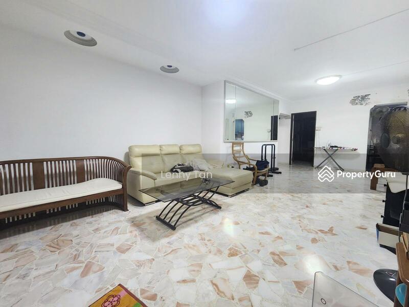 HDB Flat for Sale, 253 Tampines Street 21, SGD 600,000 | 99-year lease
