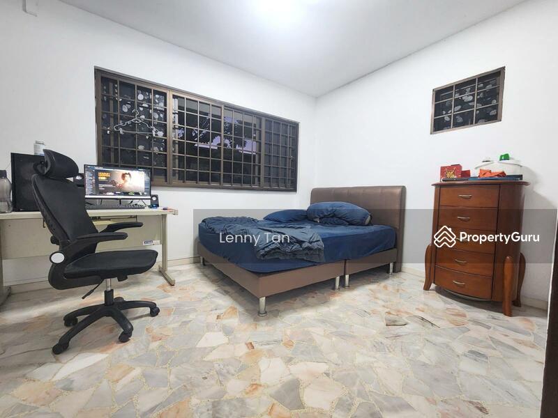 HDB Flat for Sale, 253 Tampines Street 21, SGD 600,000 | 99-year lease