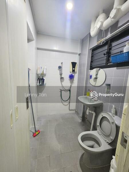 HDB Flat for Sale, 253 Tampines Street 21, SGD 600,000 | 99-year lease