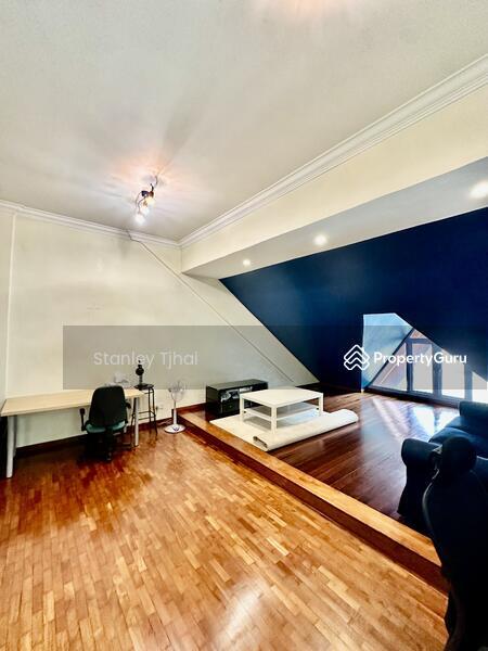 Semi-Detached for Sale: D28, 809022