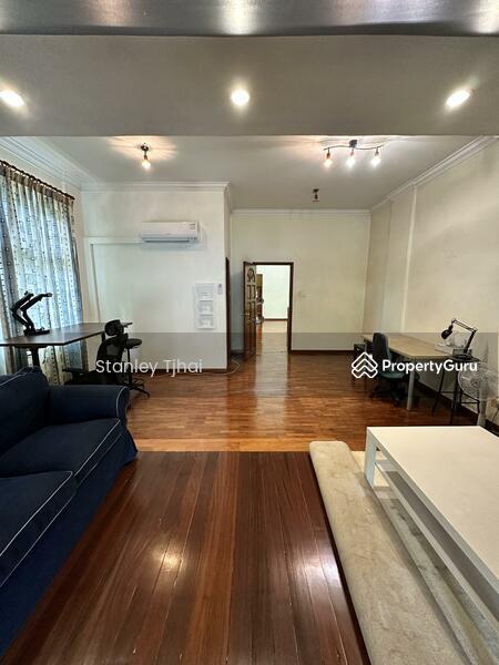 Semi-Detached for Sale: D28, 809022
