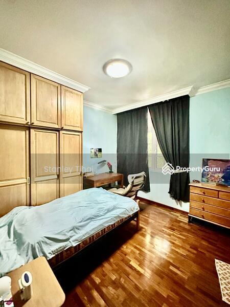 Semi-Detached for Sale: D28, 809022