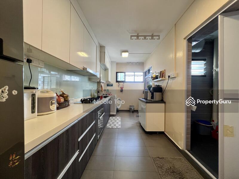 HDB Flat for Sale: D12, 321018