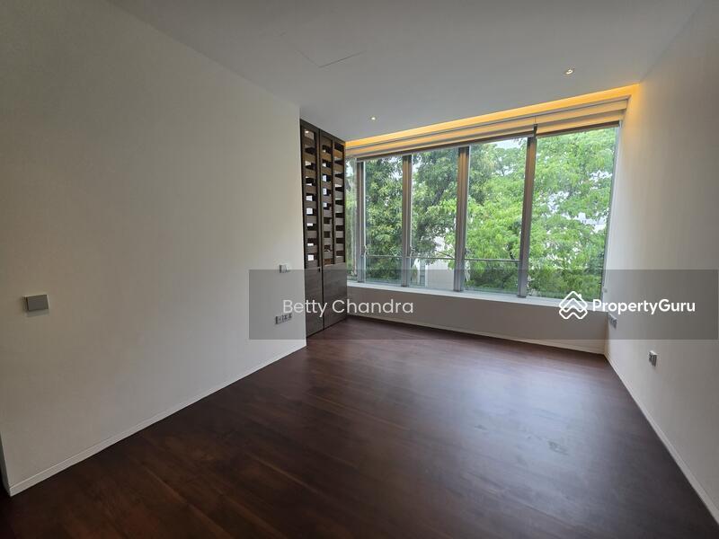 Condominium for Sale: D10, 258462