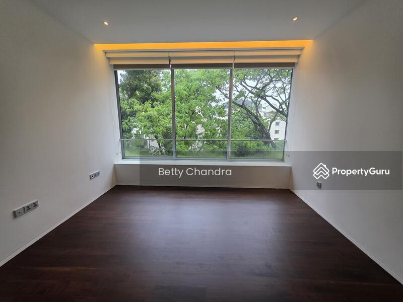 Condominium for Sale: D10, 258462
