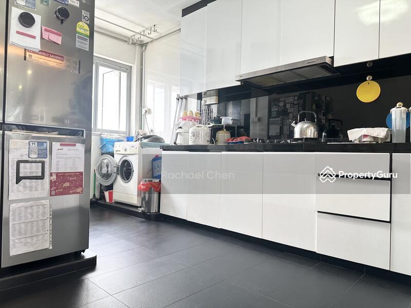 Prop-GPT: HDB Flat: D23 Choa Chu Kang 352 Choa Chu Kang Central