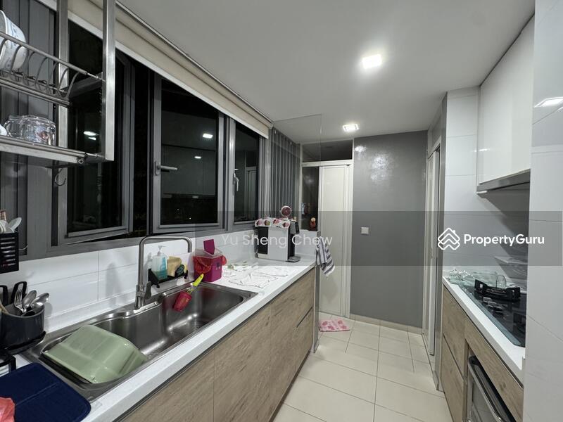 Condominium for Sale, Eight Courtyards, SGD 2,088,000 | 99-year lease
