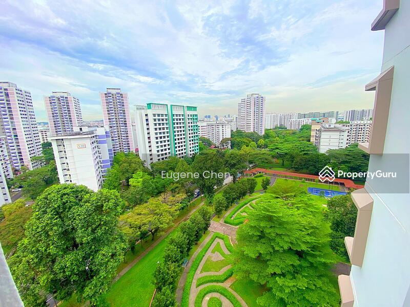 HDB Flat for Sale, 211 Boon Lay Place, SGD 428,888 | 99-year lease