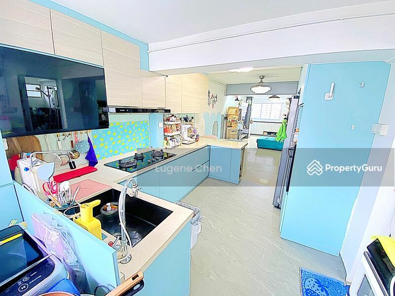 HDB Flat for Sale, 211 Boon Lay Place, SGD 428,888 | 99-year lease