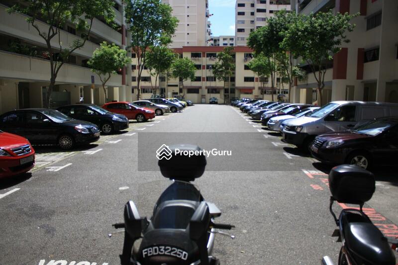 HDB Flat for Sale, 128 Yishun Street 11, SGD 468,000 | 99-year lease