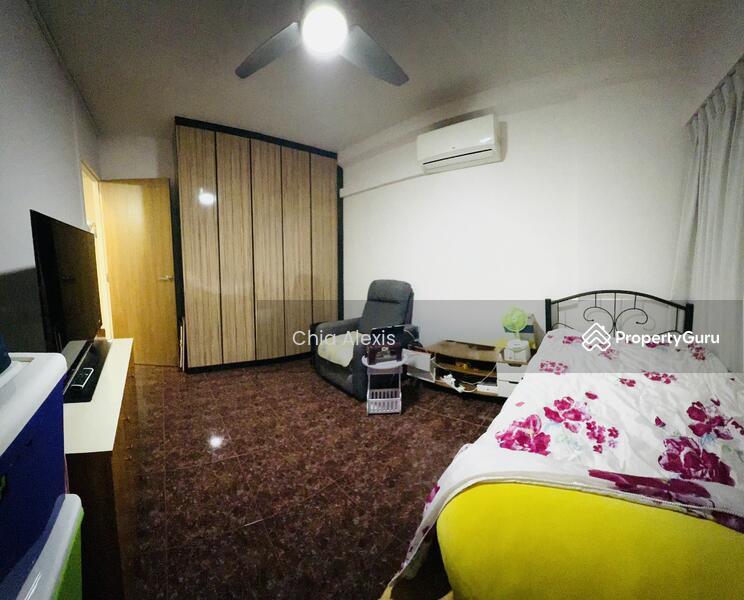 HDB Flat for Sale, 128 Yishun Street 11, SGD 468,000 | 99-year lease