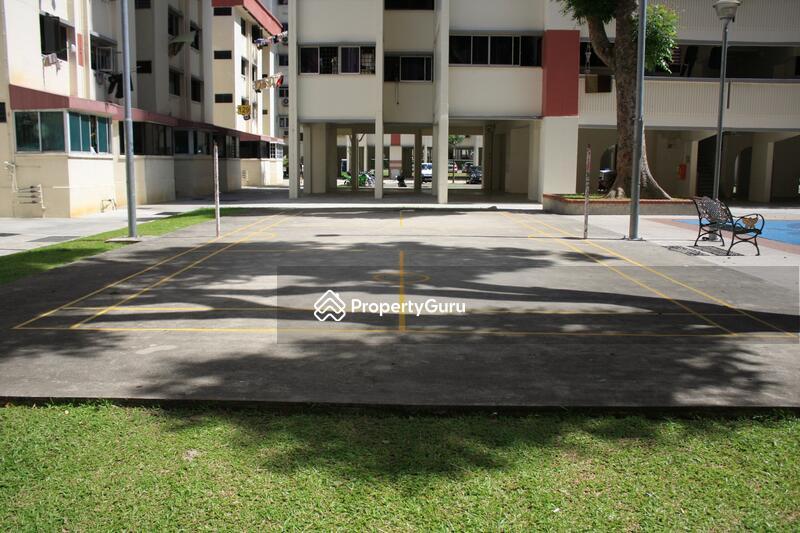 HDB Flat for Sale, 128 Yishun Street 11, SGD 468,000 | 99-year lease