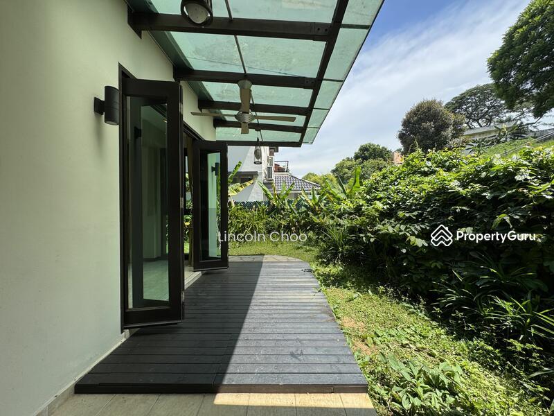 Prop-GPT: Semi-Detached: D11  Greenwood Avenue