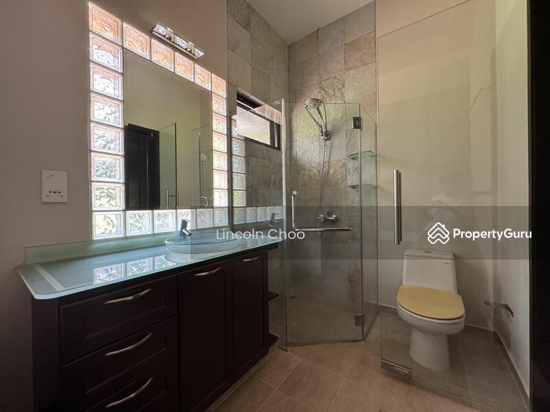 Semi-Detached for Sale: D11, 289256