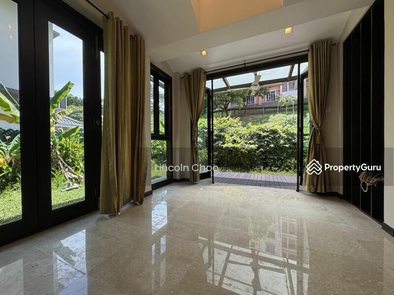 Semi-Detached for Sale: D11, 289256