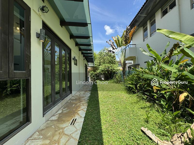 Semi-Detached for Sale: D11, 289256