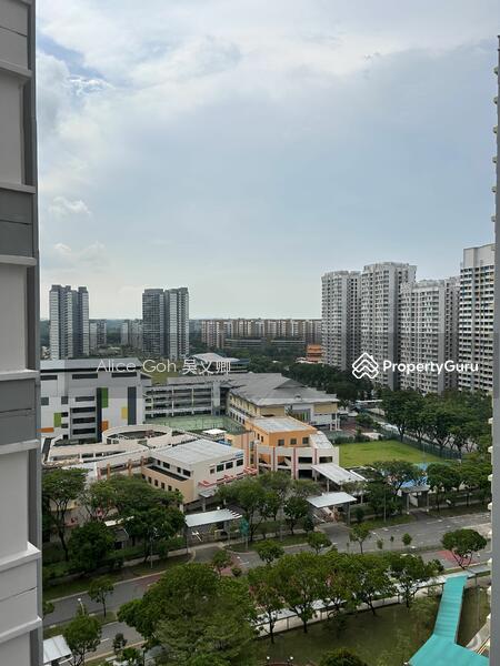 Prop-GPT: HDB Flat: D22  107 Jurong East Street 13