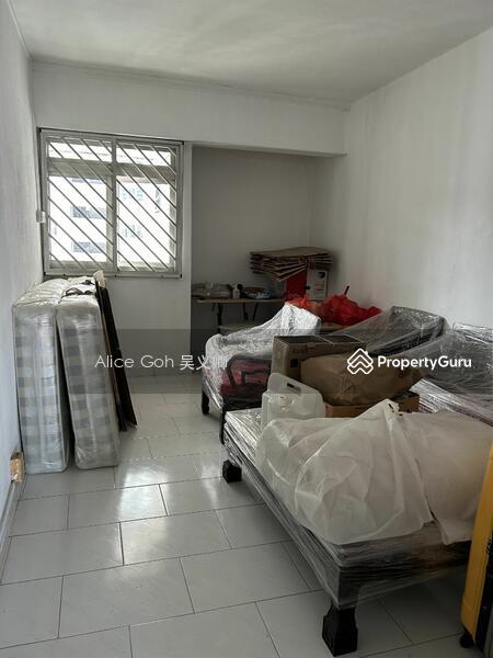 HDB Flat for Sale: D22, 600107
